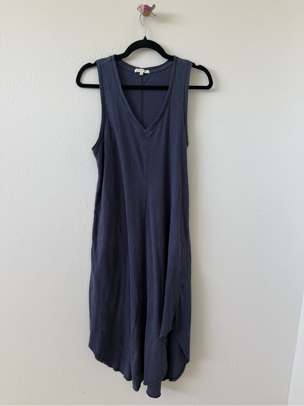 Z Supply Sleeveless V-Neck Casual Midi Dress in Navy - Picture 7 of 8